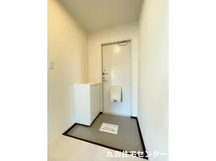 ハイネス・パレスB(2LDK/2階)の玄関写真