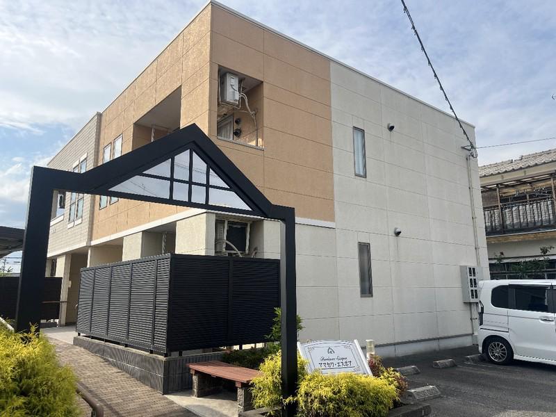 マエカワ・エスポア