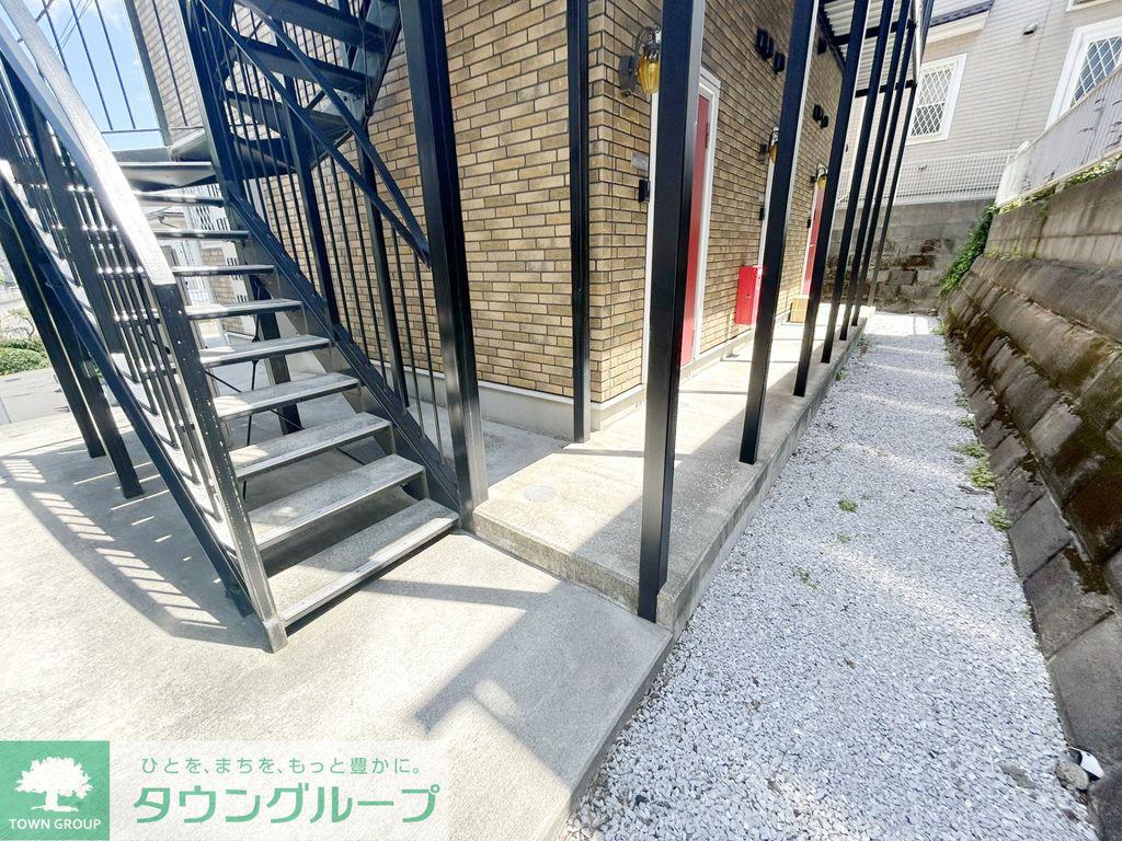 アーティー横浜片倉町