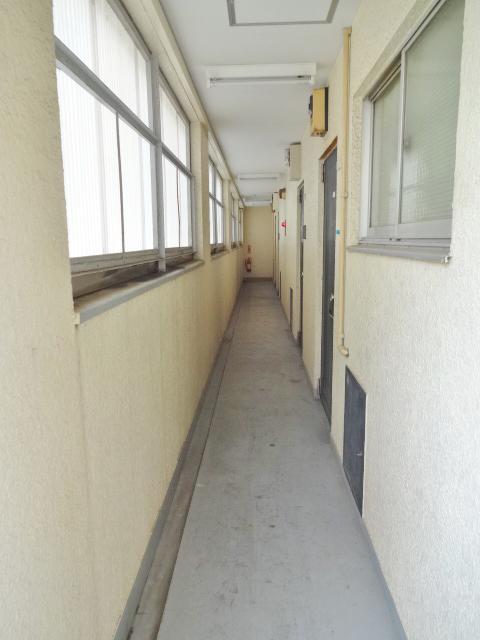 東進ビル