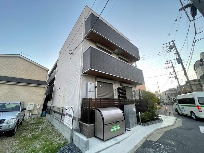 グラナーダ西新井