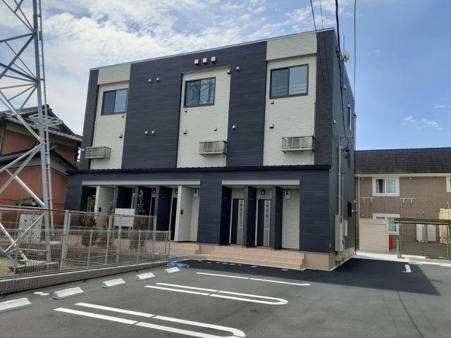 名鉄名古屋本線 新木曽川駅 徒歩15分  築5年