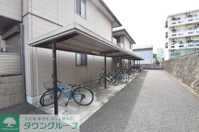 セントラルメゾンB B