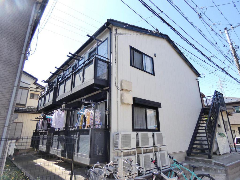 イーストコート