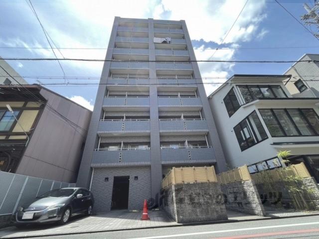 エイペックス京都新京極1