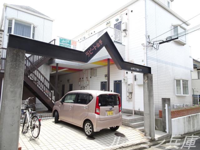 ラピート山手(1K/2階)
