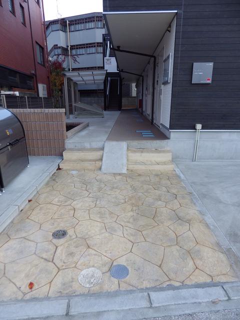 リブリ・Y´S諏訪町