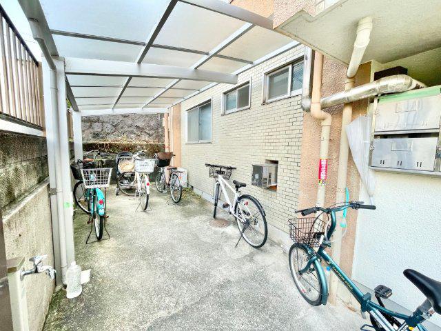 川原マンション