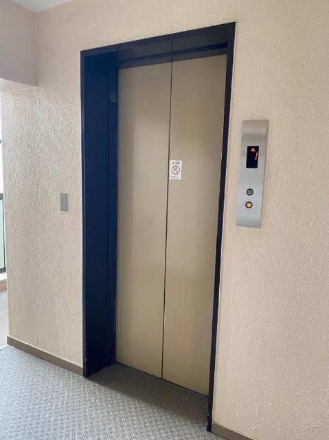 日商岩井市川マンション