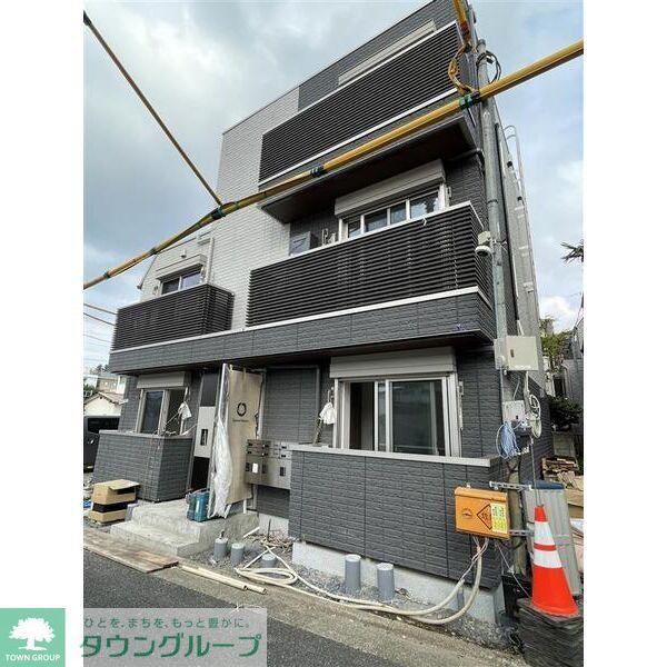 WHITE BASE 駒場