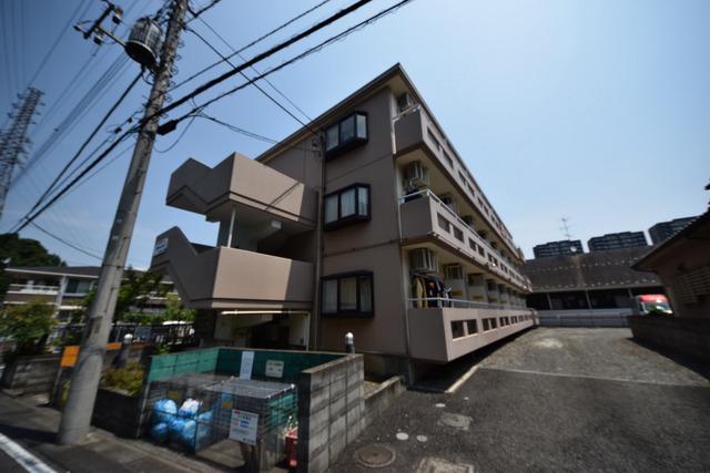 コンフォール河井