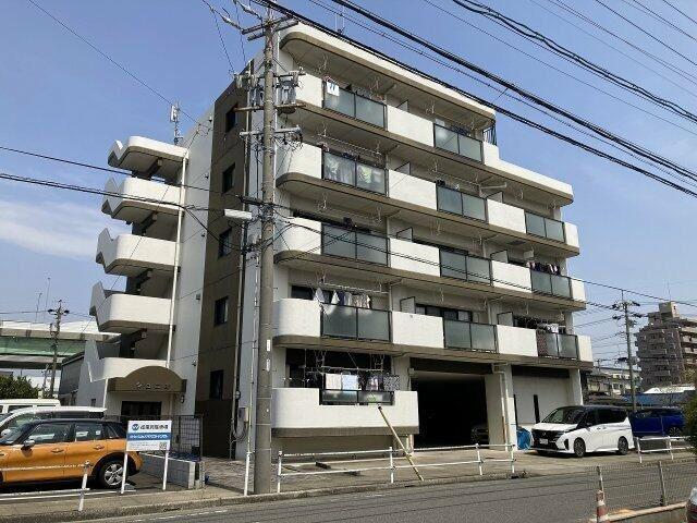 ジュニオ