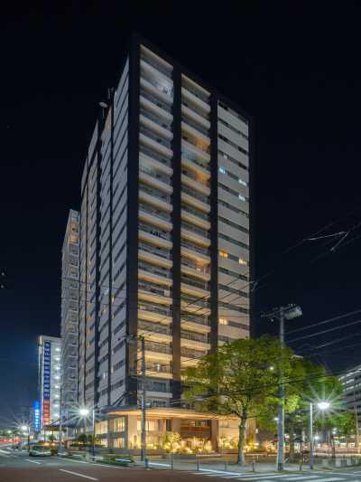 ドゥーエ横浜駅前(2LDK/13階)
