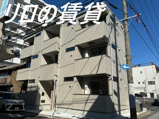TRIOVE飯塚バスターミナル前