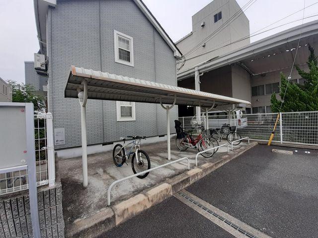 メゾンブローテ