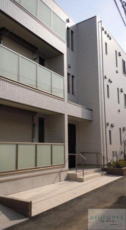 ラシーネ新宿