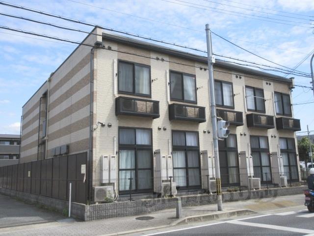 レオパレス アクシス
