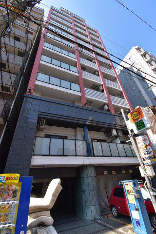 BLUE BEE桜川駅前
