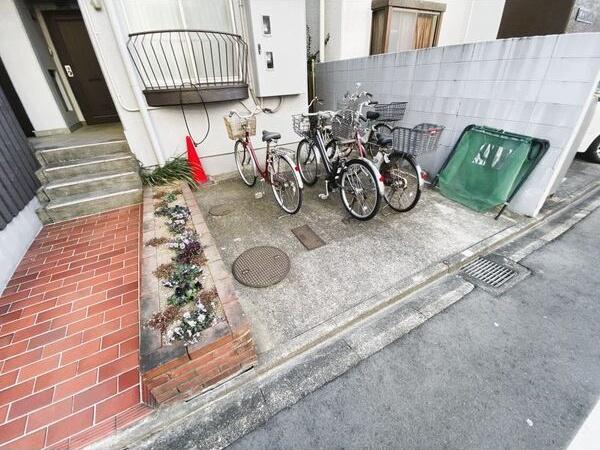 メゾン本山