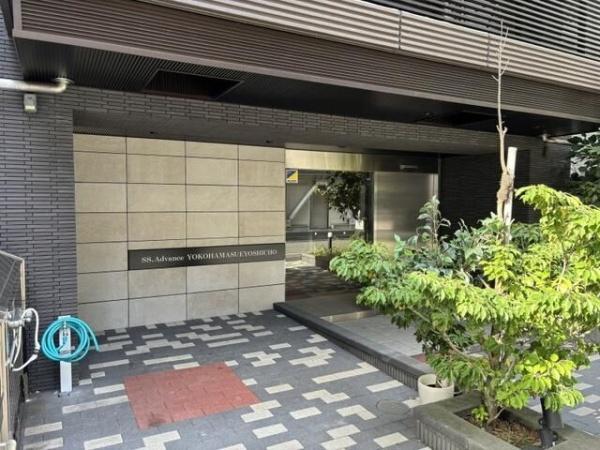 SS・ADVANCE横濱末吉町