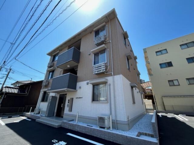 D-ROOM KASUMIII