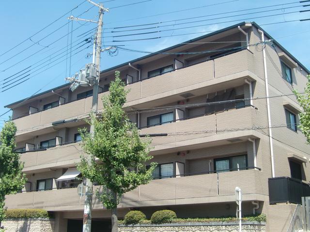 サンフォーレ岡本