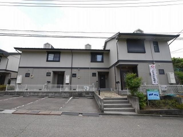 ファミール田中