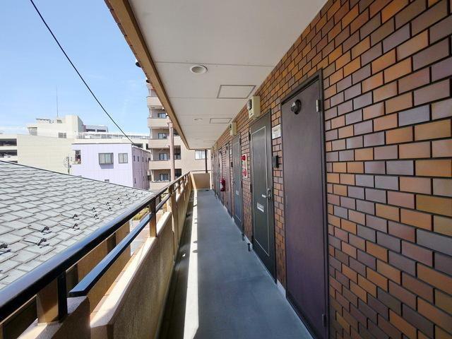パストラーレアライ