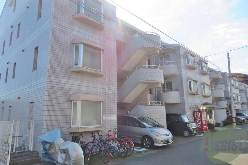 ロイヤルヒルズ鹿野1
