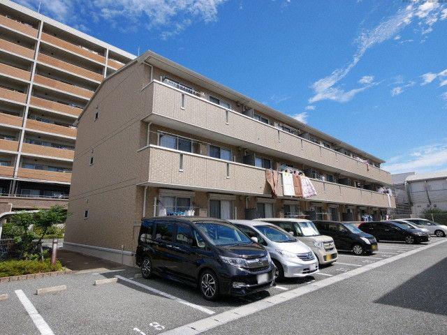 コアロード今宿A棟