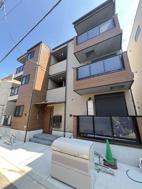 AND TERRACE 北野田