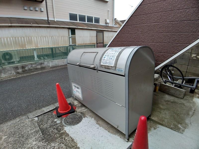 サンパレス成田 B棟