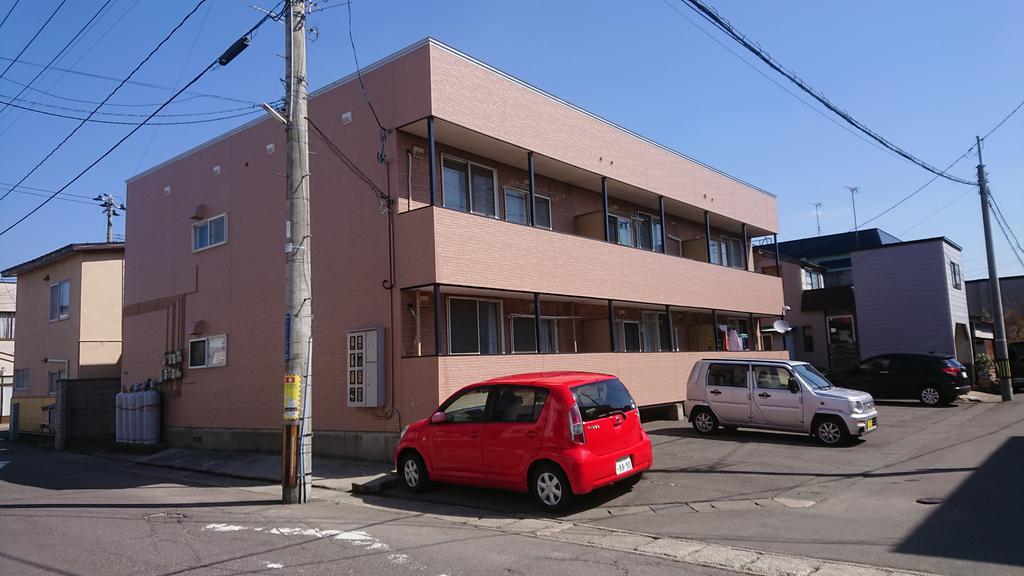 メゾンリサーラ