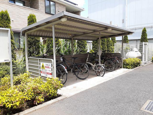 アジュール