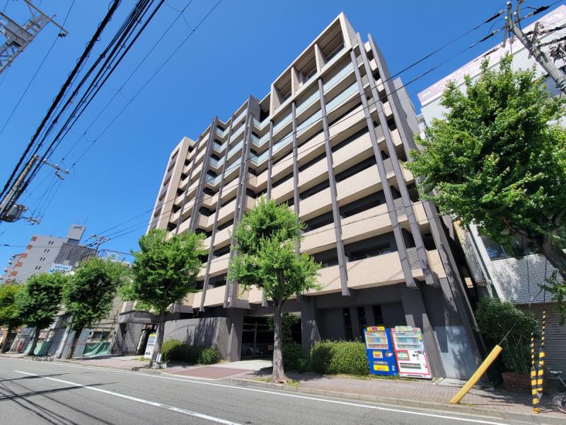 プレジール三宮III