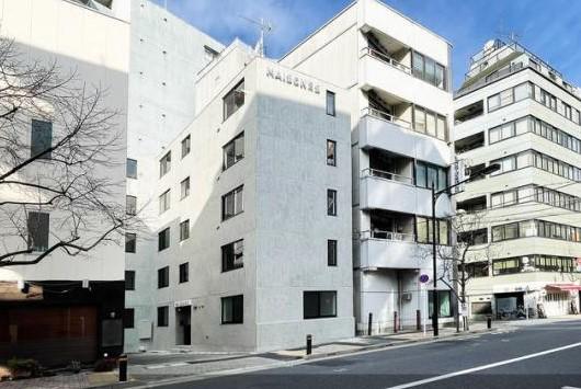 MAISON DE S MAISON DE S
