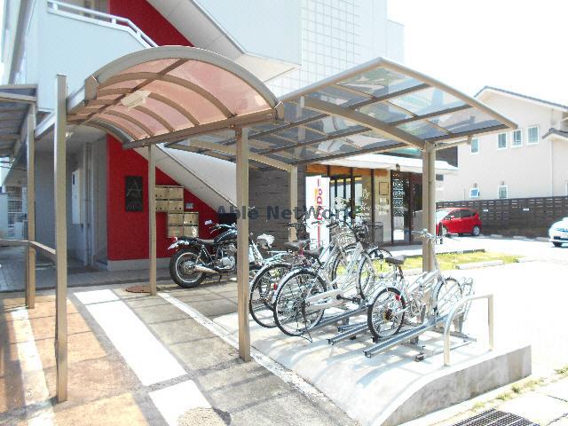 AXIS―7
