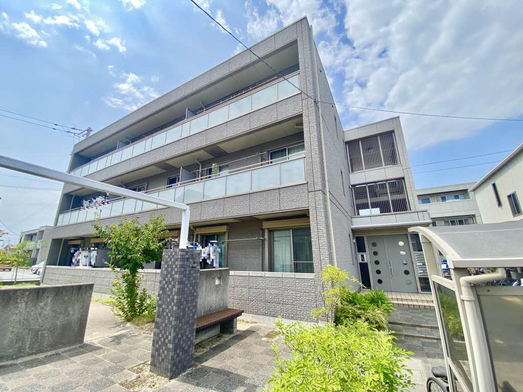 トリニティーコートB棟