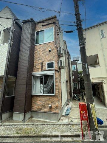 KONZ HOUSE