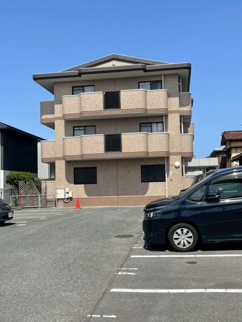 メゾンマコイ野多目
