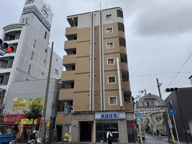 フローラ服部