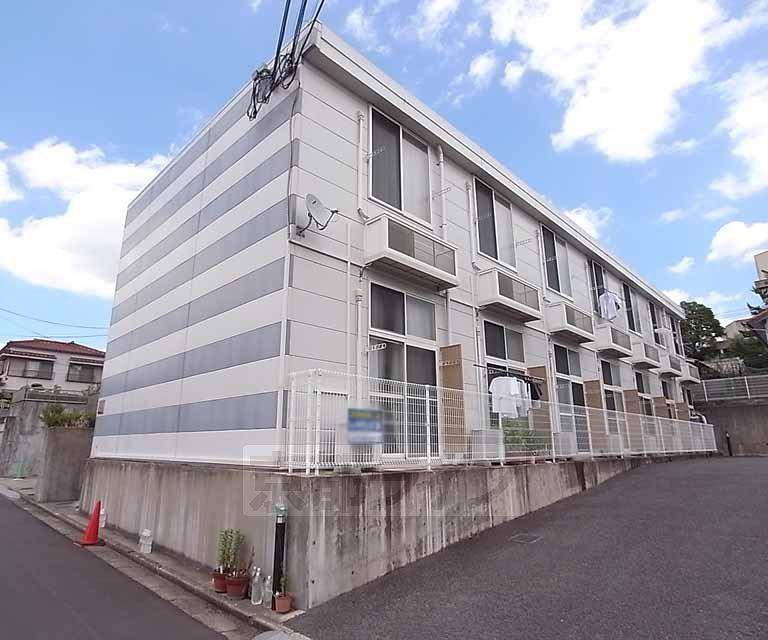 レオパレスフォンターナ