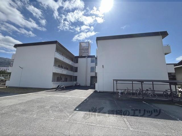 京阪京津線 四宮駅 徒歩13分 3階建 築50年