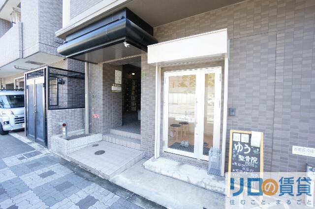 ノイエ新大阪 A棟