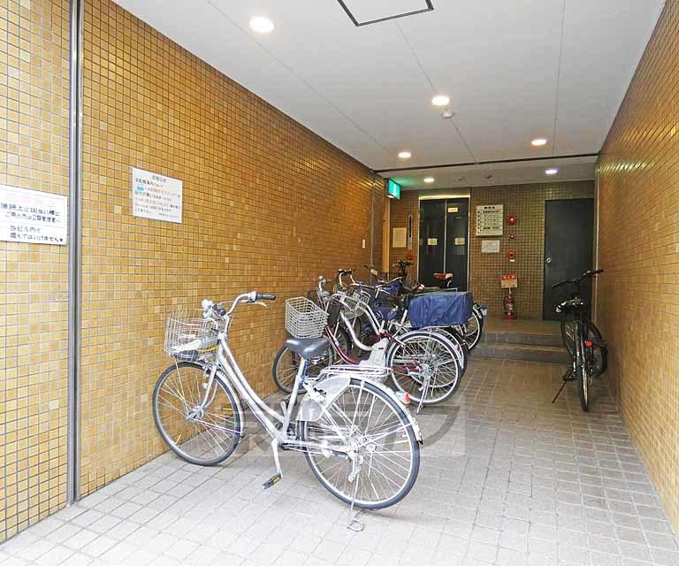 Mビル
