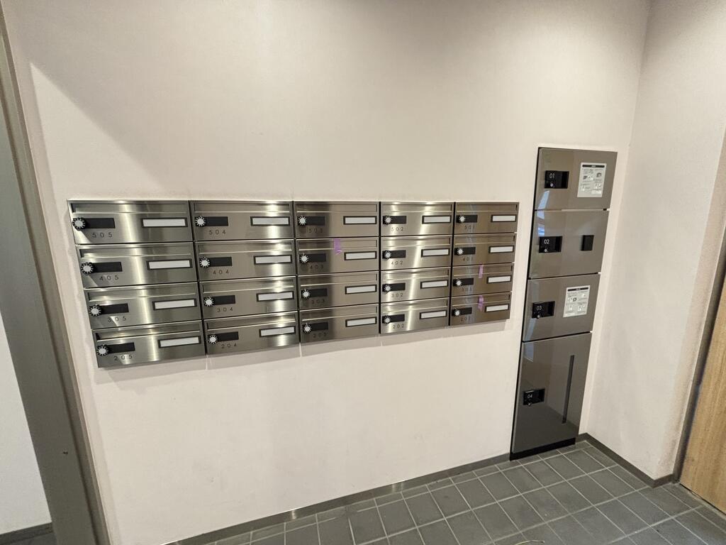 エスコートワン