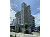 カーサ宮の前