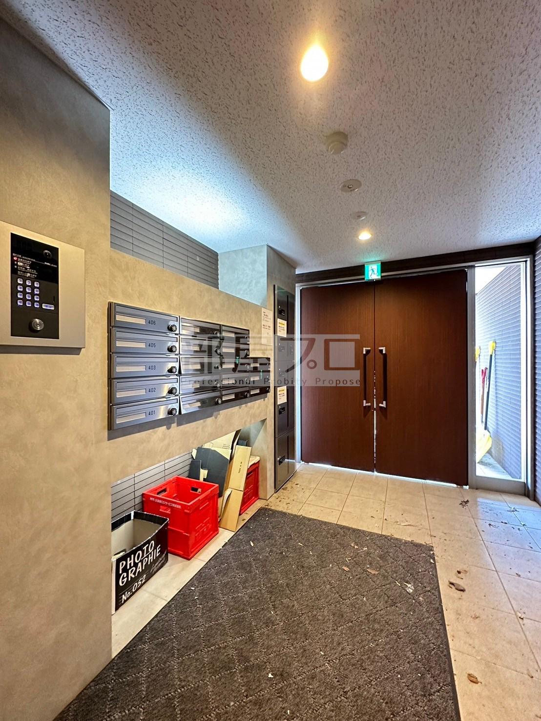 プレシェルト山の手通