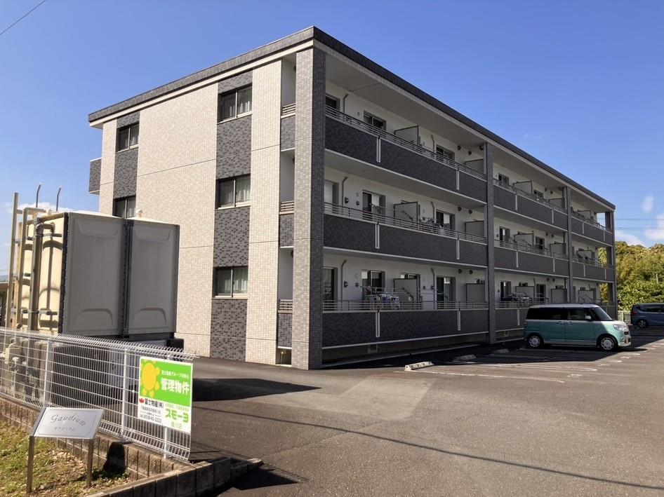 ガウディウム(2LDK/1階)の外観写真
