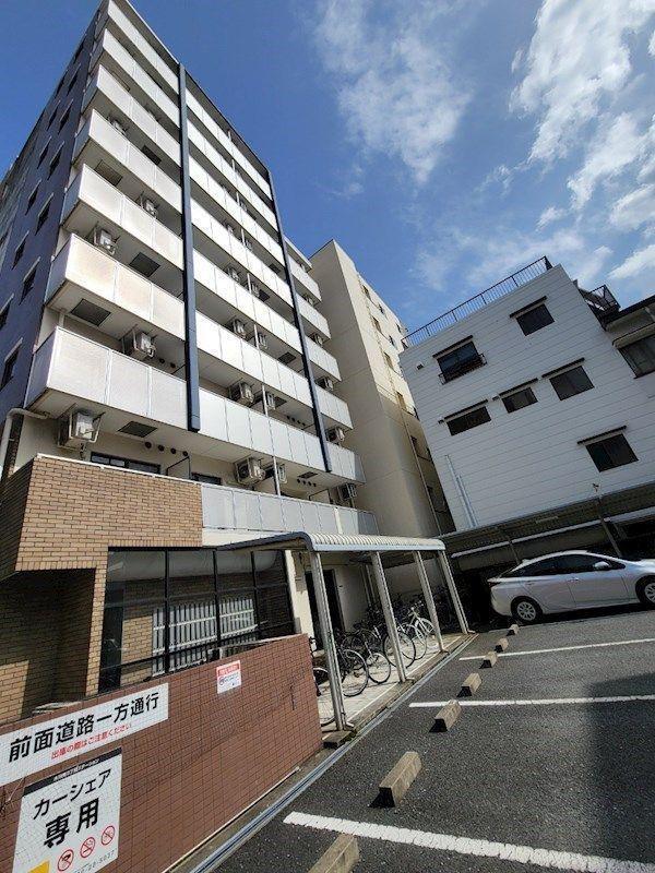 地下鉄御堂筋線 西中島南方駅 徒歩5分 9階建 築25年